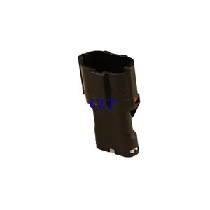 MG640329-5 Auto Connector 7222-7434-30